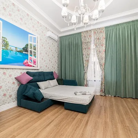 Vorontsov Lane 3-bedrooms Apartment Odesa